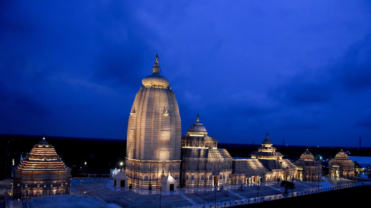An illuminated view of the Digha Jagannath Temple