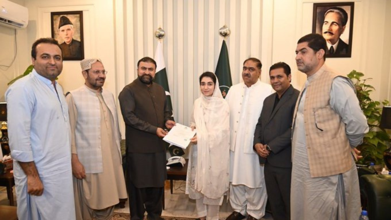 pakistani hindu woman kashish chaudhary first assistant commissioner balochistan minority success