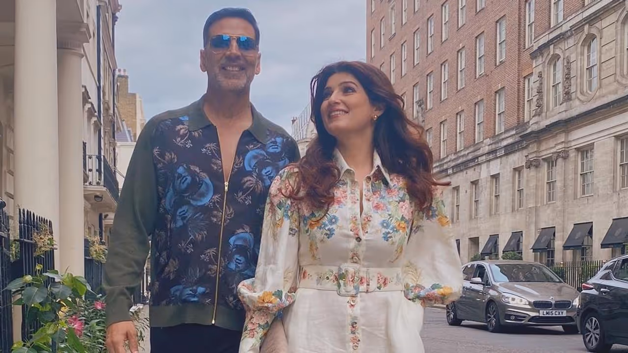akshay kumar twinkle Khanna to shahrukh khan gauri and these are bollywood wealthiest couples akshay kumar twinkle Khanna to shahrukh khan gauri and these are bollywood wealthiest couples