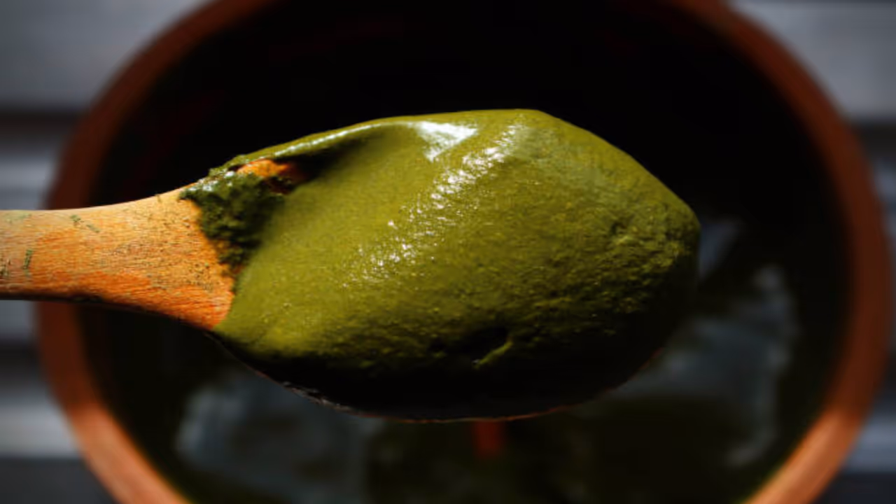 haircare tips using curry leaves for rapid hair growth