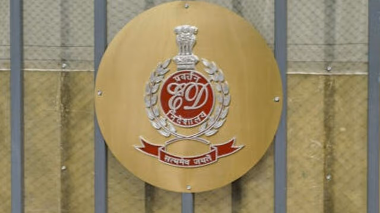 Seat blocking scam ED raids three engineering colleges in Bengaluru, seizes ₹1.37 crore in cash Seat blocking scam ED raids three engineering colleges in Bengaluru, seizes ₹1.37 crore in cash