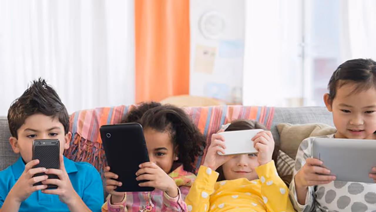 Children Addicted to Reels Children Addicted to Reels