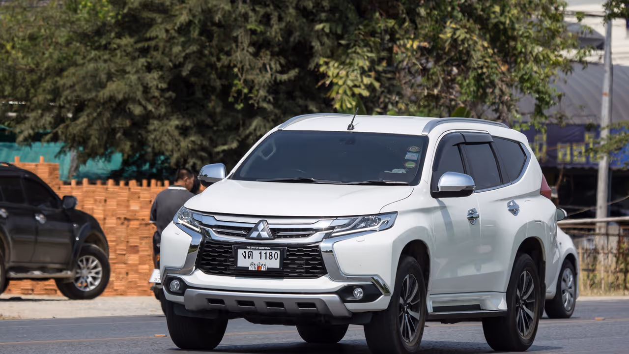 Mitsubishi Pajero Mitsubishi Pajero