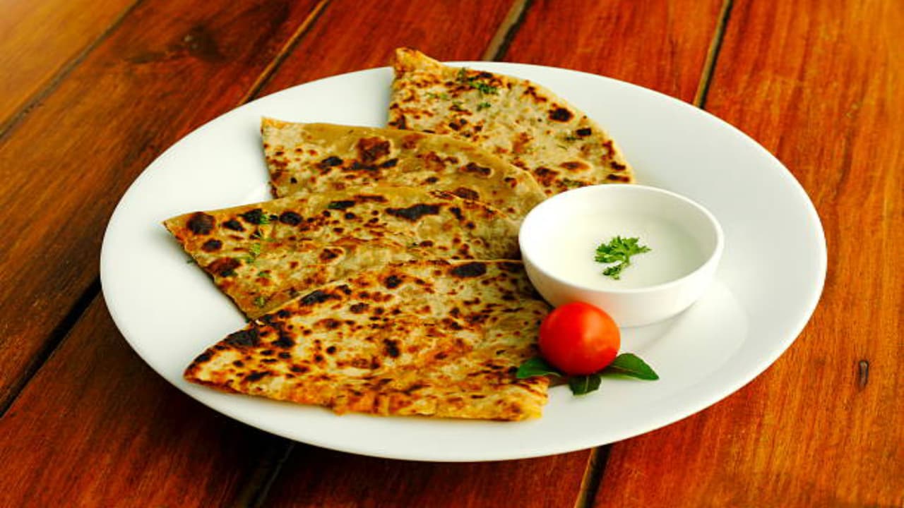 aloo paratha aloo paratha