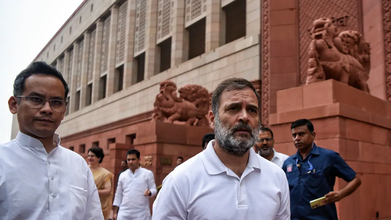 Rahul Gandhi and Gaurav Gogoi leave the Parliament