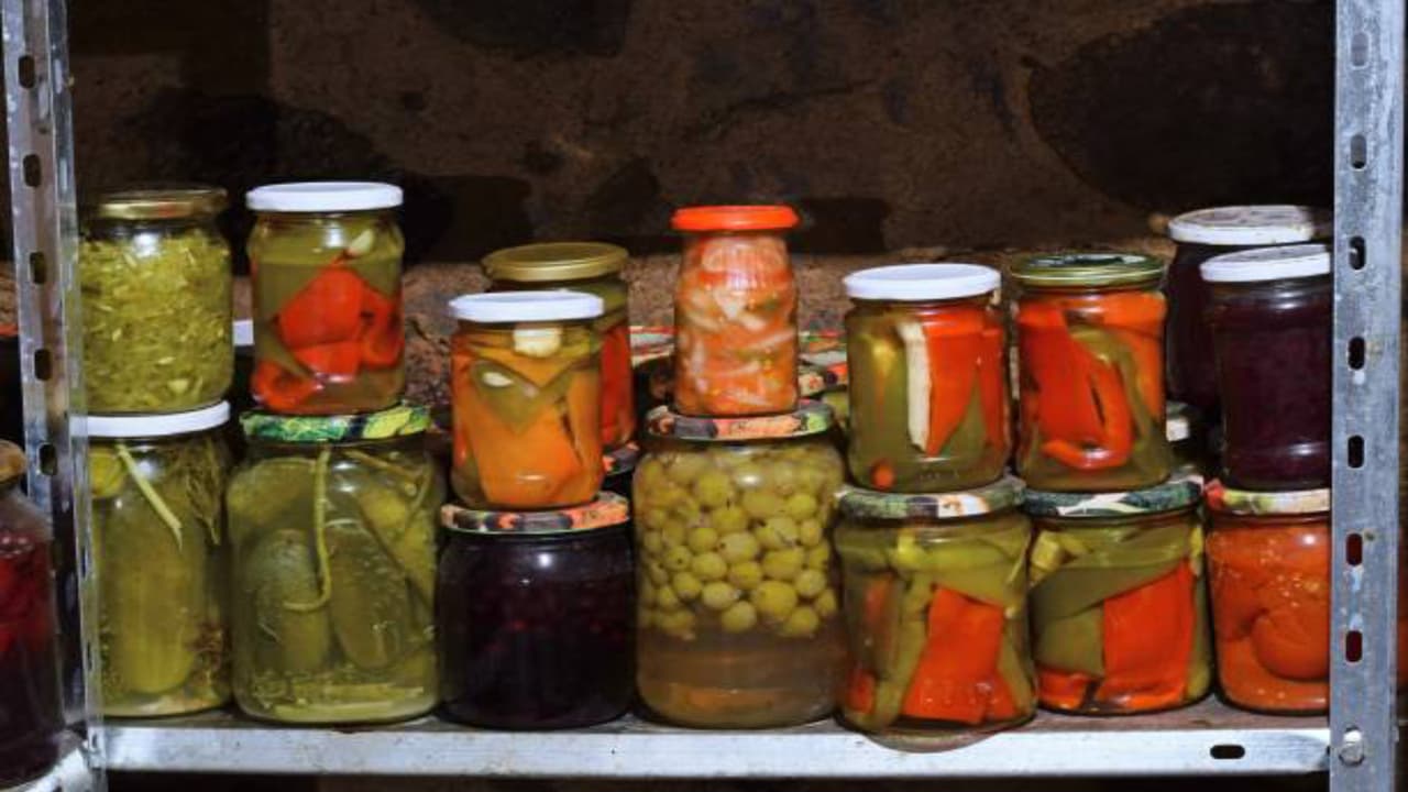 traditional methods to preserve food 