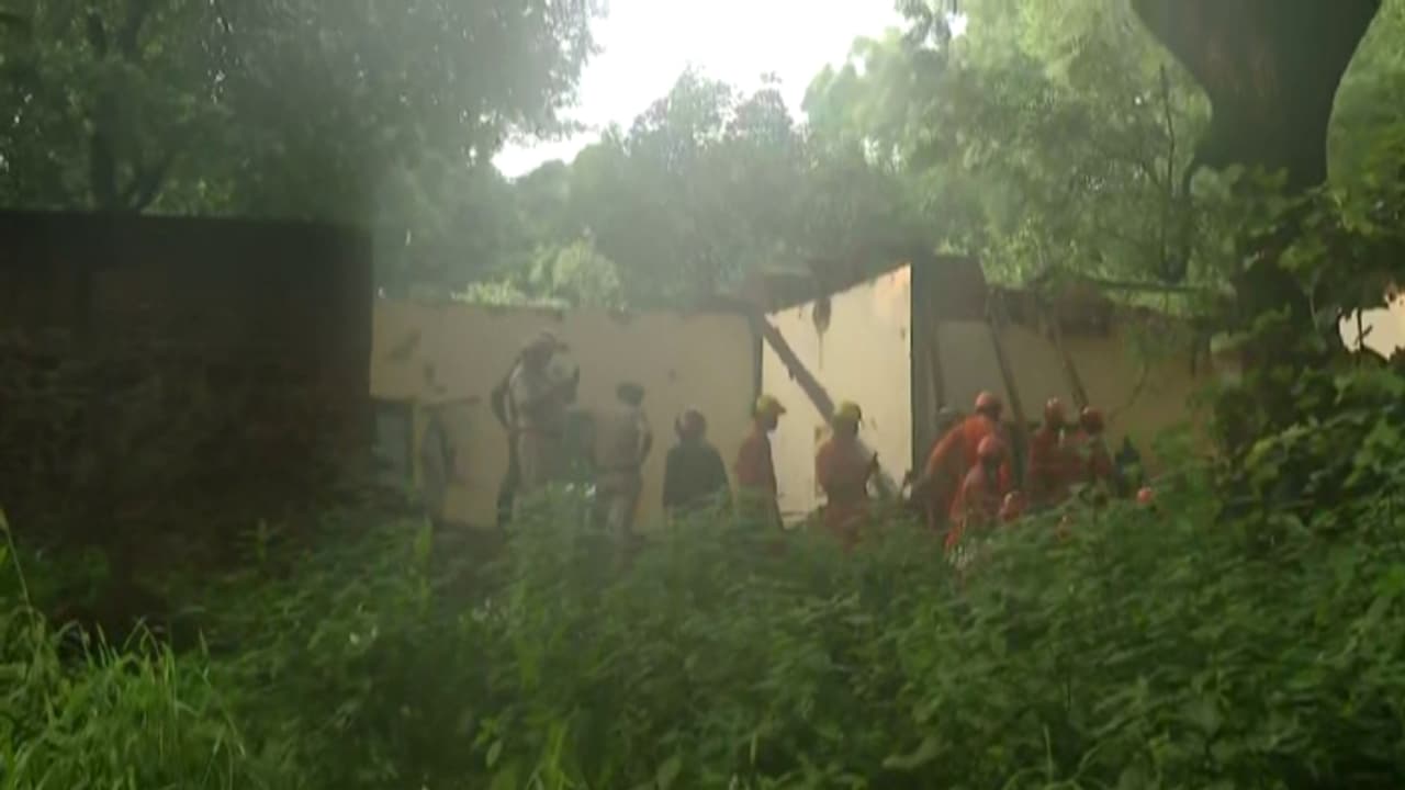 humayun tomb collapsed