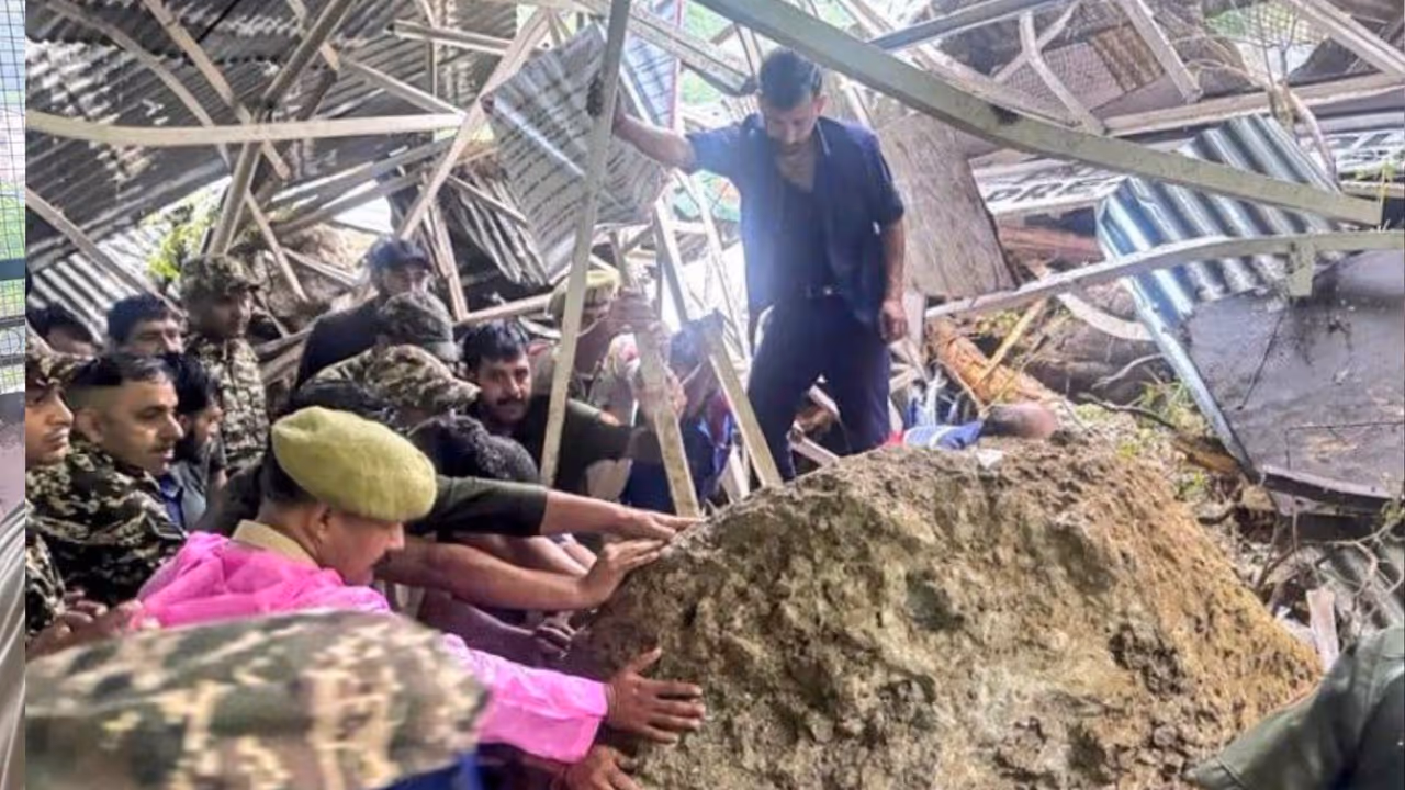 jammu kashmir vaishno devi landslide jammu kashmir vaishno devi landslide