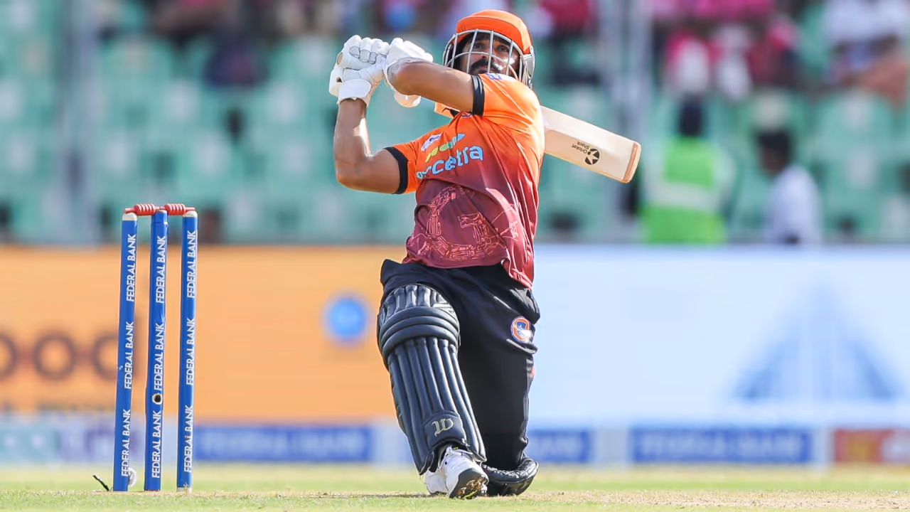 Salman Nizar Salman Nizar