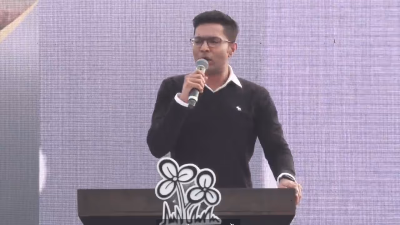 Abhishek Banerjee spoke out on the helicopter controversy in Rampurhat Abhishek Banerjee spoke out on the helicopter controversy in Rampurhat