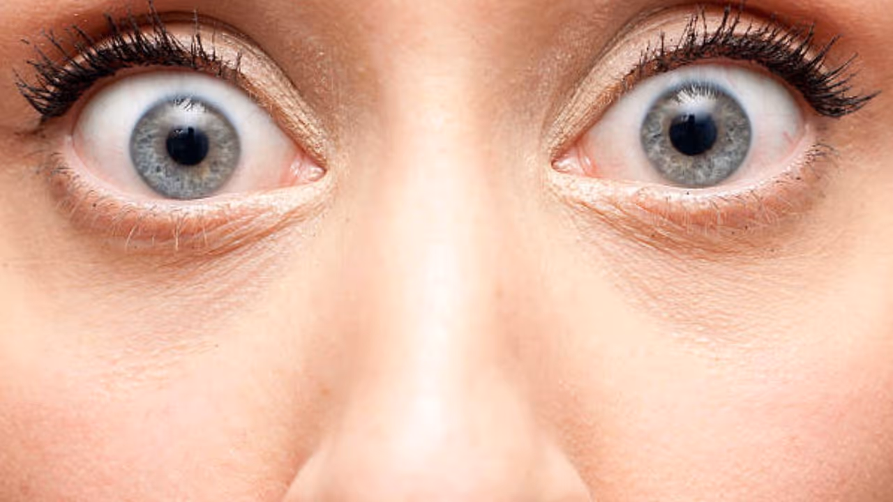 eyes eyes