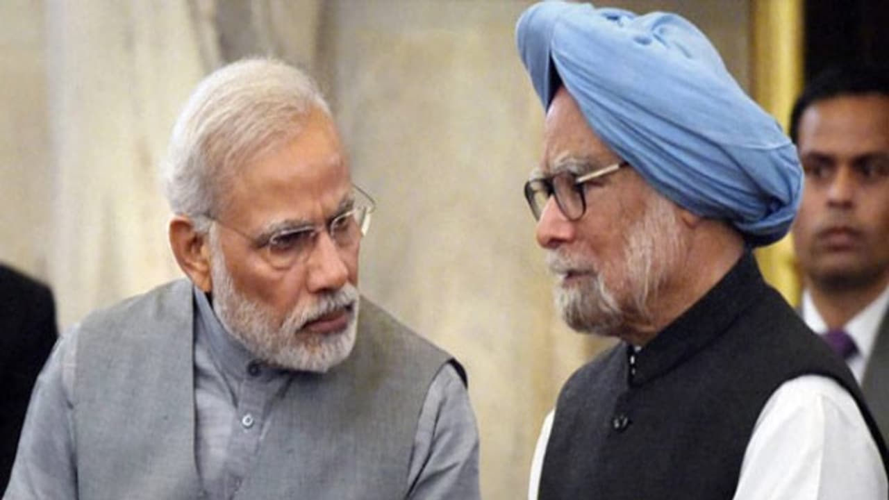 modi and manmohan 37121.jpg modi and manmohan 37121.jpg