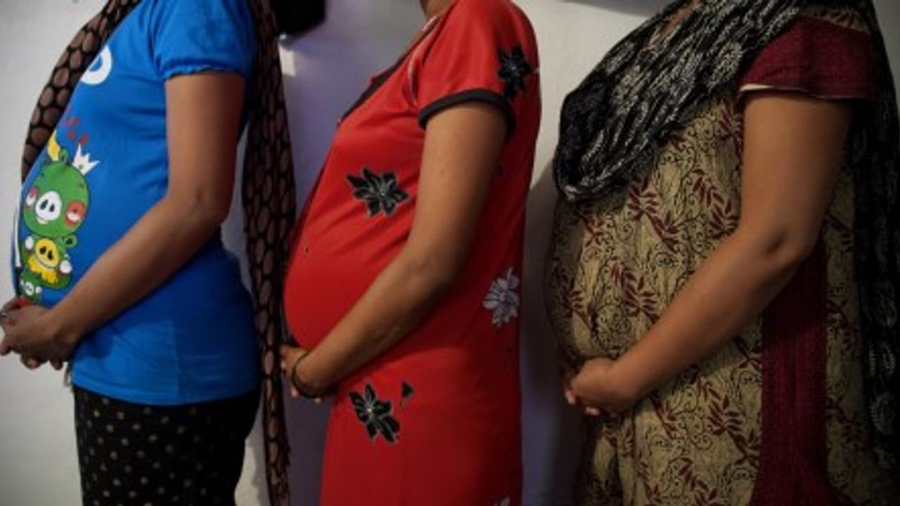 o women pregnant indian 20893.jpg