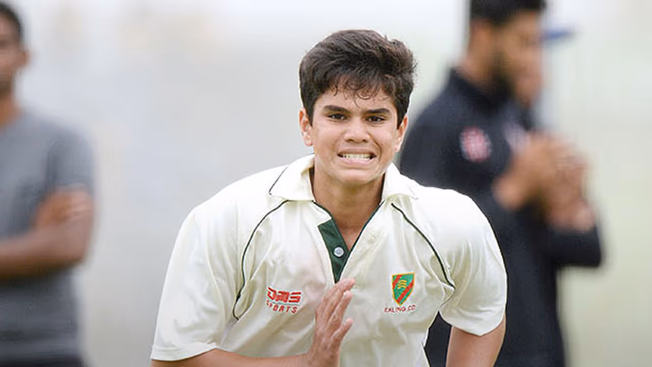 Arjun Tendulkar Bowling Arjun Tendulkar Bowling