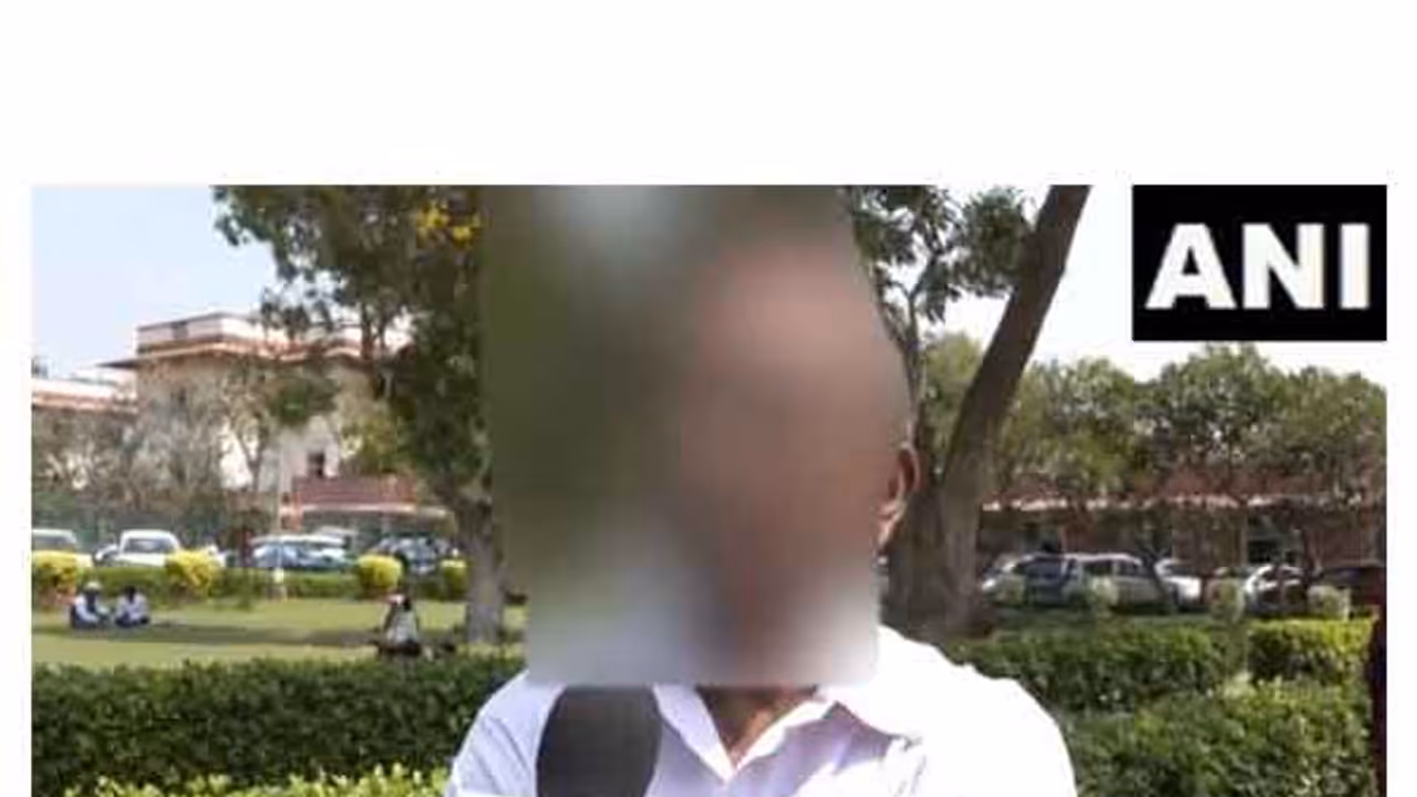 RG Kar rape and murder victim's father (Photo/ANI) RG Kar rape and murder victim's father (Photo/ANI)