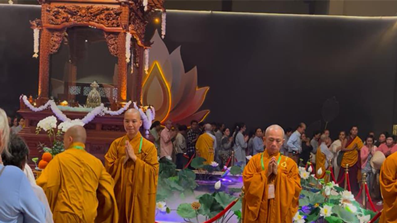 Holy Buddha relic exposition (Photo/ANI) Holy Buddha relic exposition (Photo/ANI)
