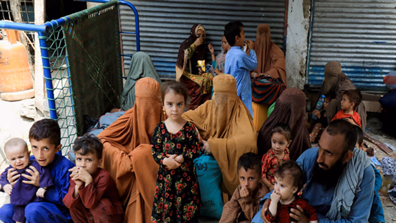 Afghan deportees from Iran (Photo/Reuters)
