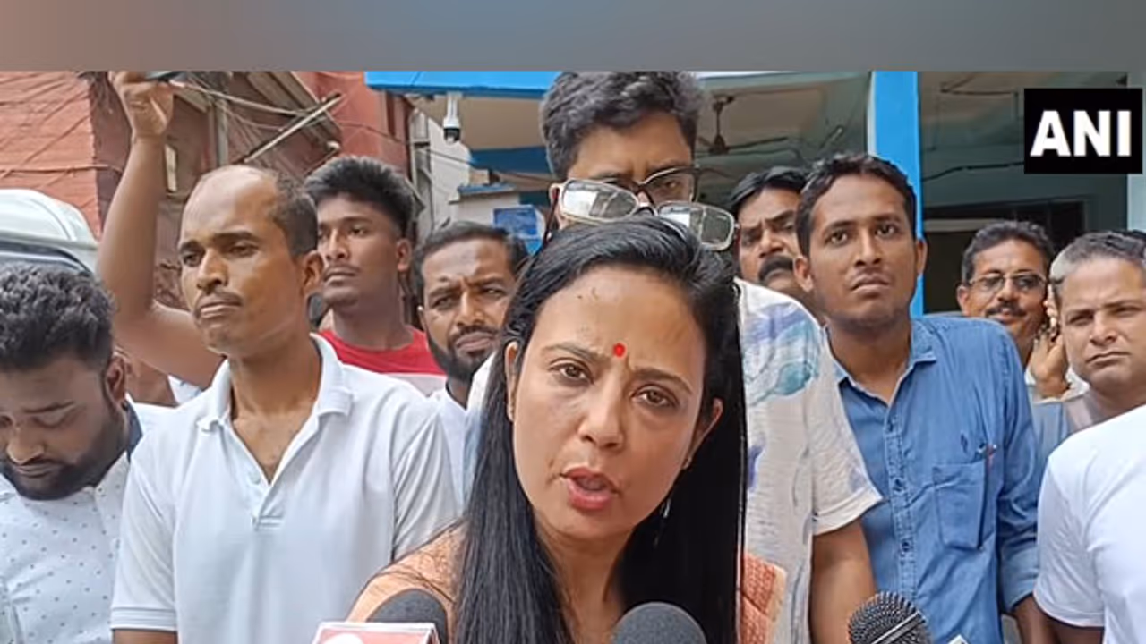TMC MP Mahua Moitra (Photo/ANI) TMC MP Mahua Moitra (Photo/ANI)