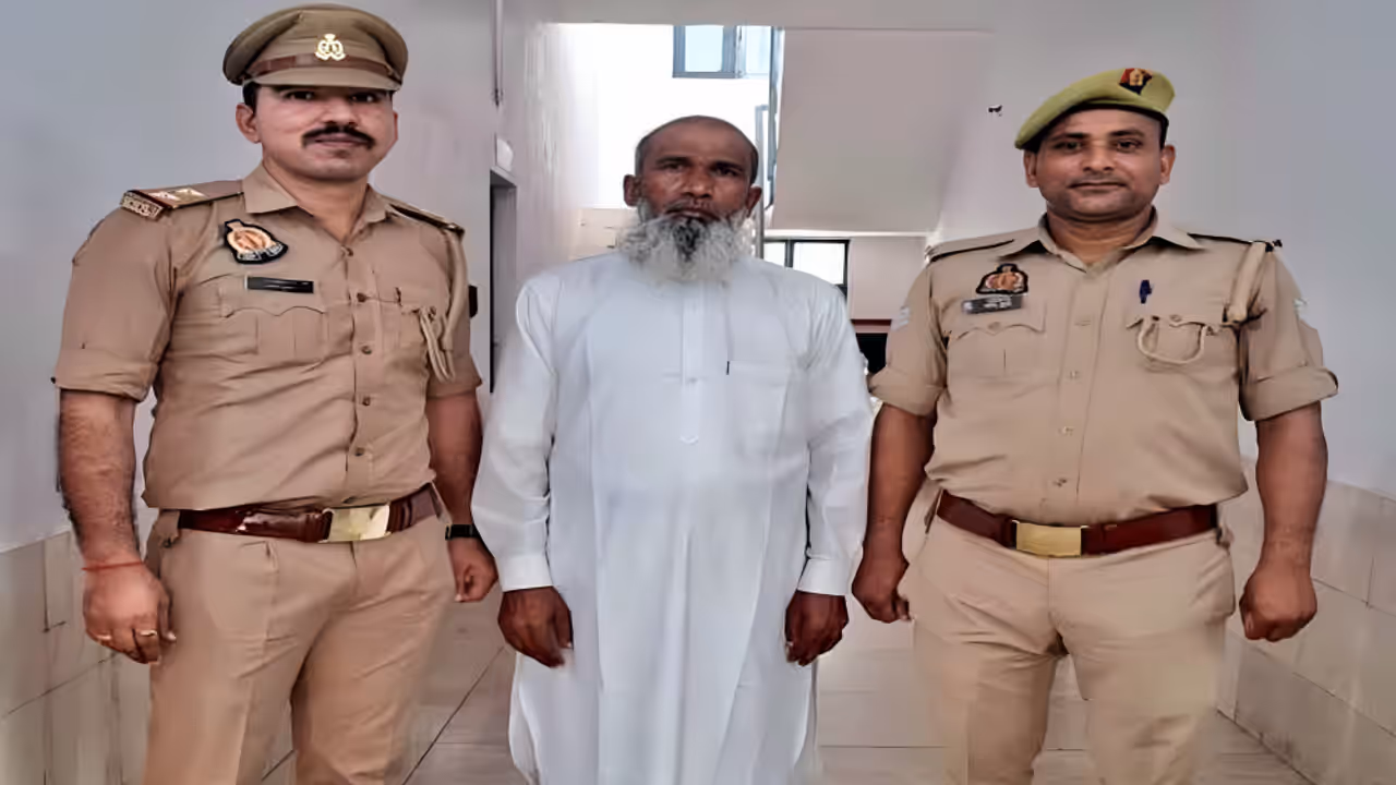 UP Crime News Moradabad History Sheeter Naresh Valmiki Living Under Fake Identity Sultan Arrested After 21 Years UP Crime News Moradabad History Sheeter Naresh Valmiki Living Under Fake Identity Sultan Arrested After 21 Years