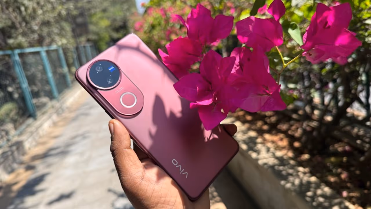 Vivo V50 Vivo V50