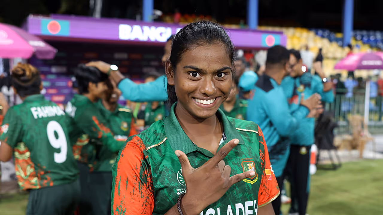 Banglades bowler Marufa Akter