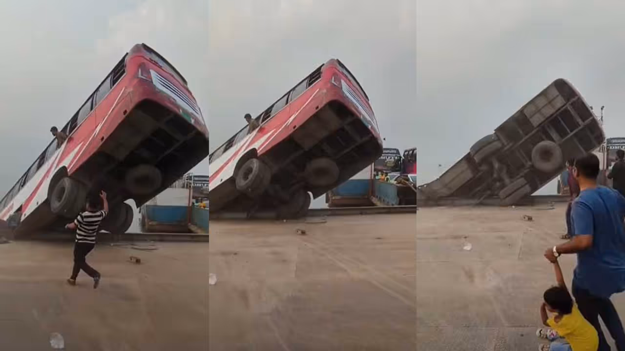 বাংলাদেশের দৌলতদিয়া ফেরিঘাটে পদ্মায় পড়ল বাস, অনেকের মৃত্যুর আশঙ্কা বাংলাদেশের দৌলতদিয়া ফেরিঘাটে পদ্মায় পড়ল বাস, অনেকের মৃত্যুর আশঙ্কা