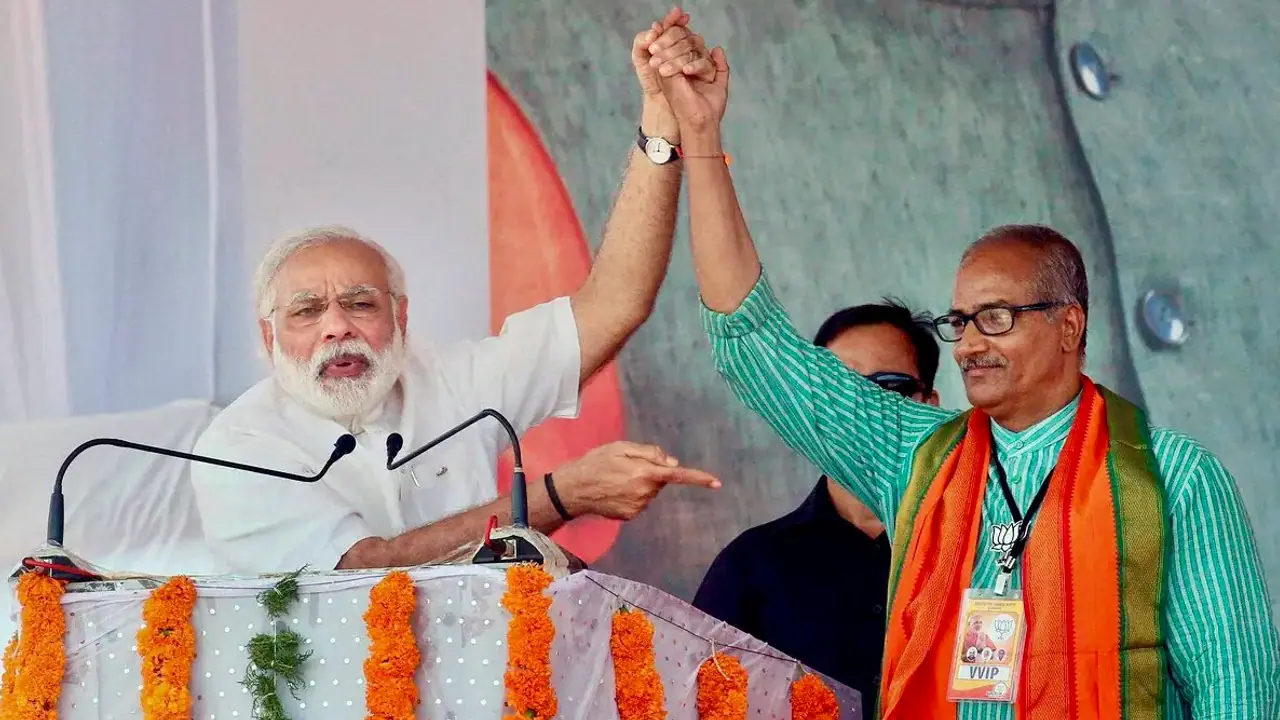 PM Modi campaigning for Sadanandan master PM Modi campaigning for Sadanandan master