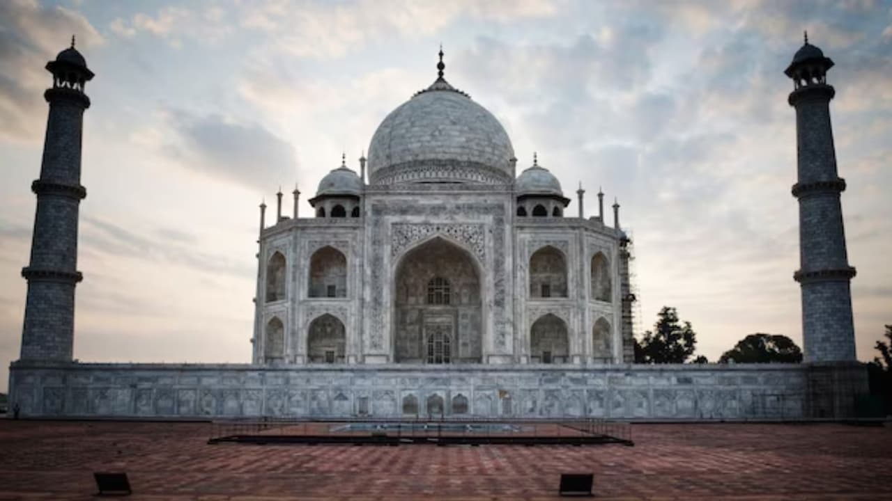 Taj Mahal 