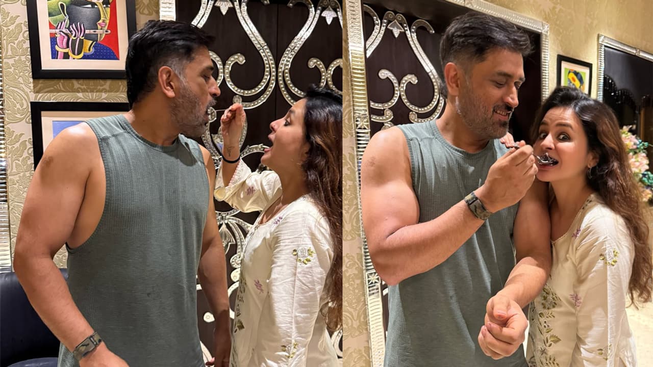 MS Dhoni Sakshi Dhoni wedding anniversary pics MS Dhoni Sakshi Dhoni wedding anniversary pics