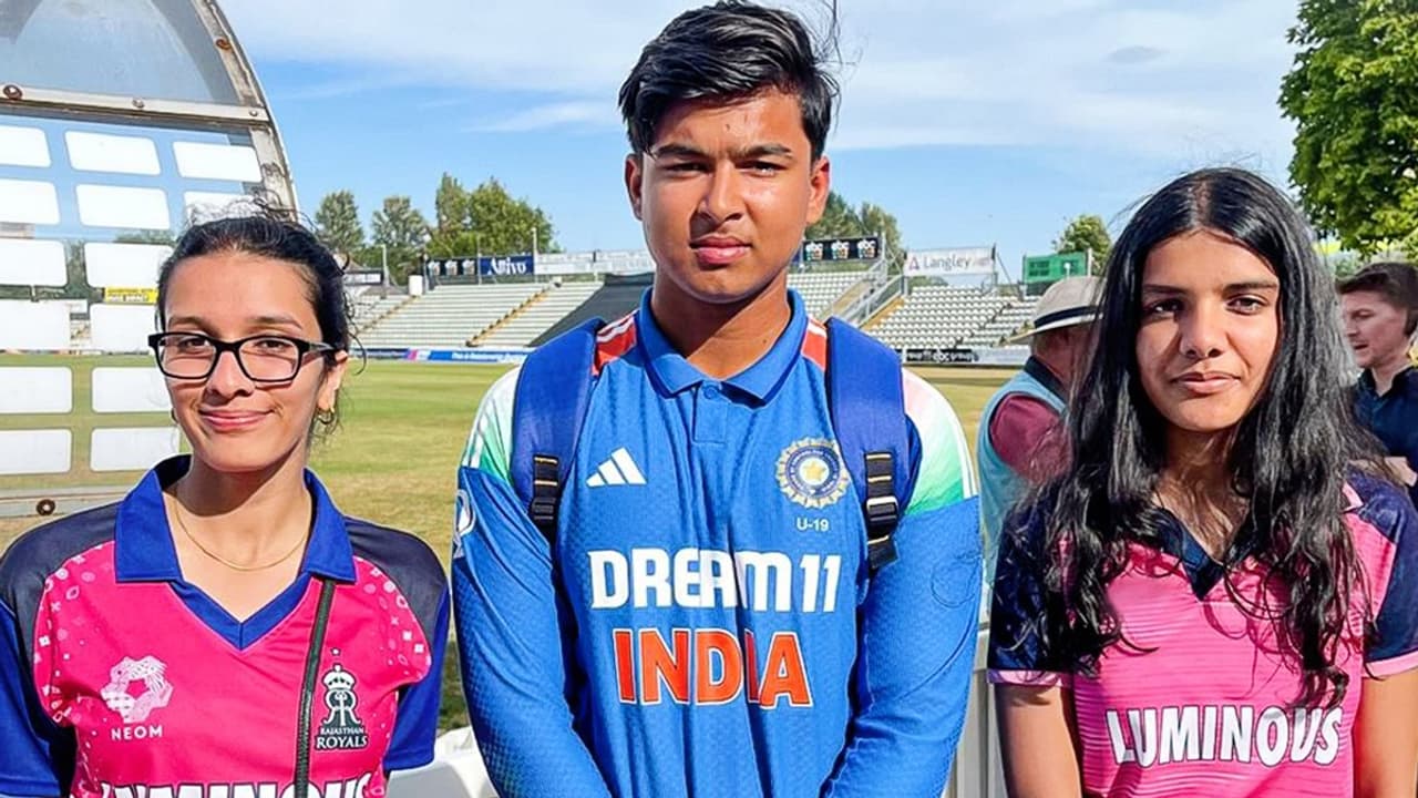 Vaibhav suryawanshi Cricket fan girl moment viral Vaibhav suryawanshi Cricket fan girl moment viral