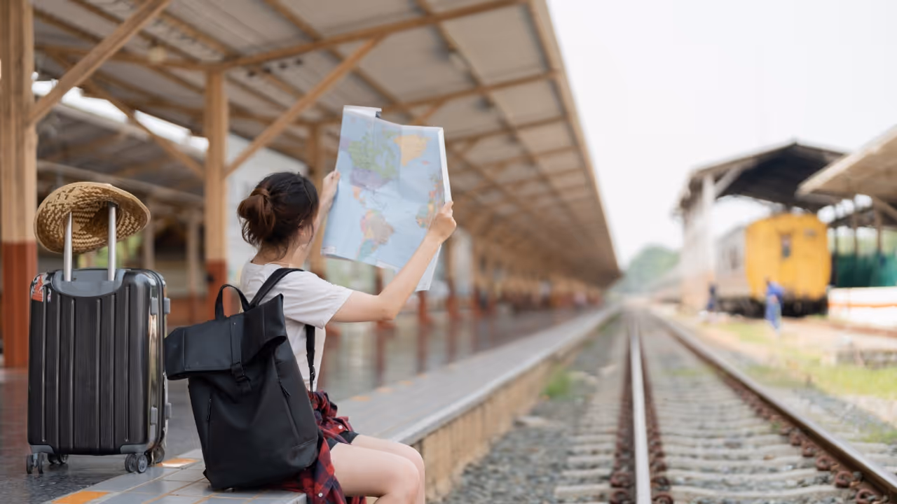 Top 8 Travel Influencers in India to Follow for Authentic Travel Content