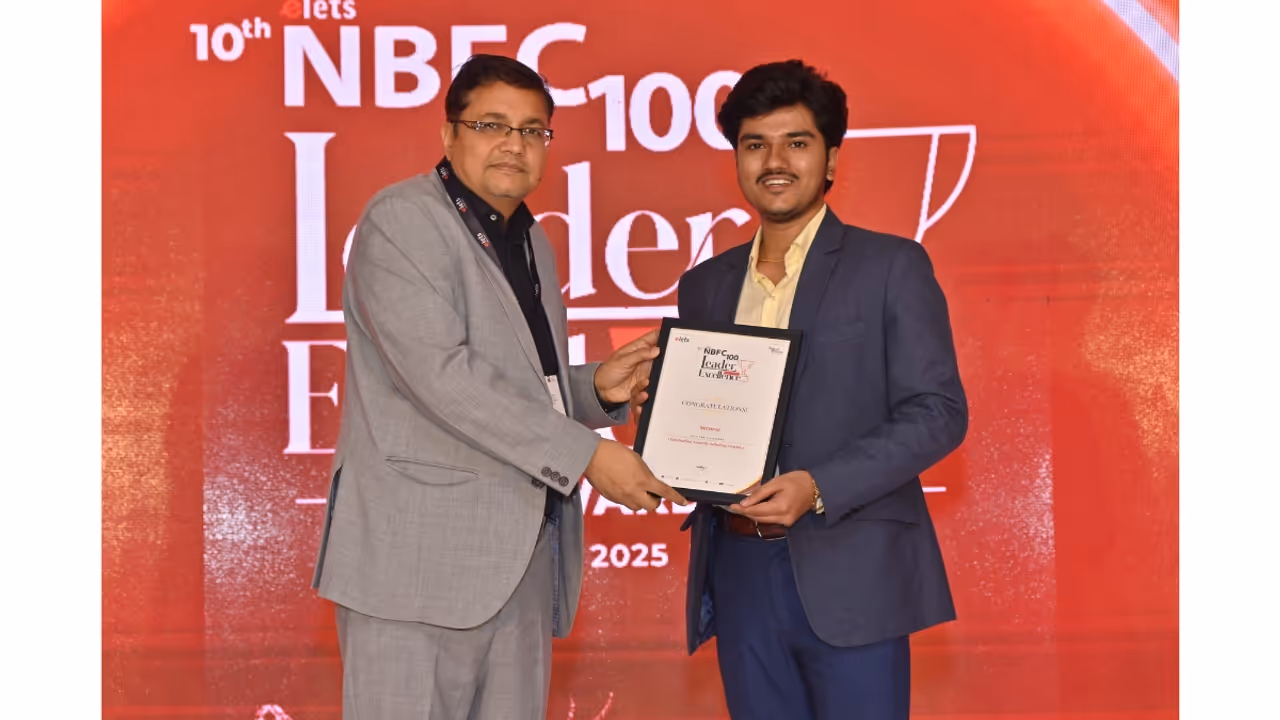 Harsh Parekh, Founder and CEO of Securze, receiving the award