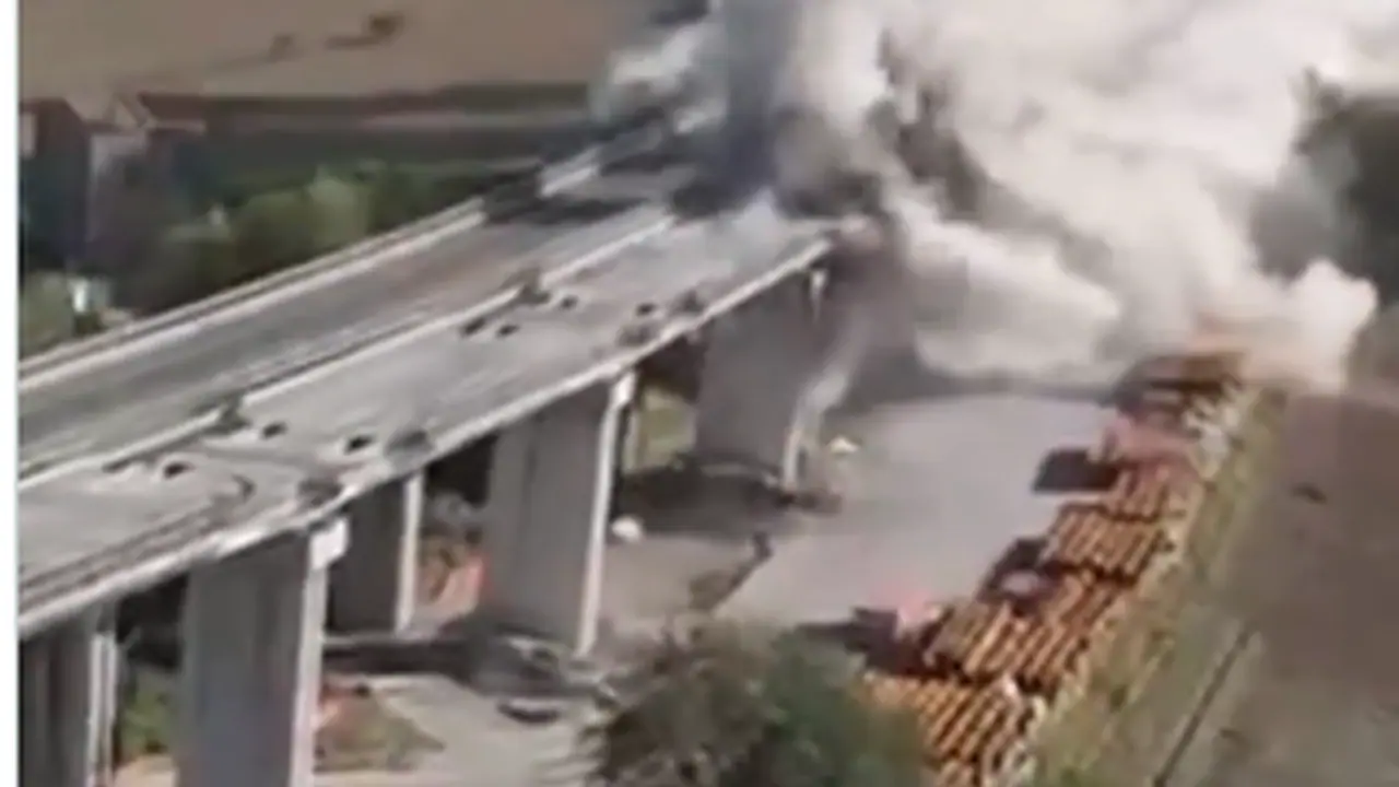 Italy Bridge Collapse video Italy Bridge Collapse video