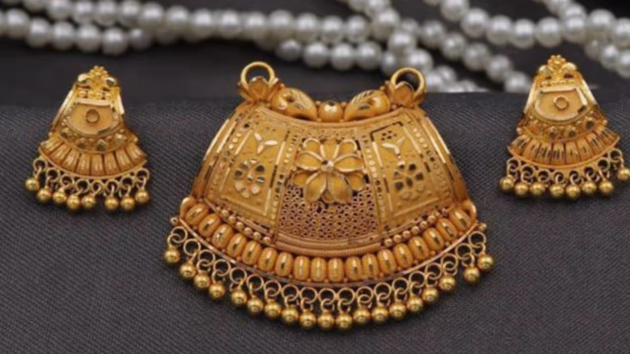 Stylish Mangalsutra Pendant Designs