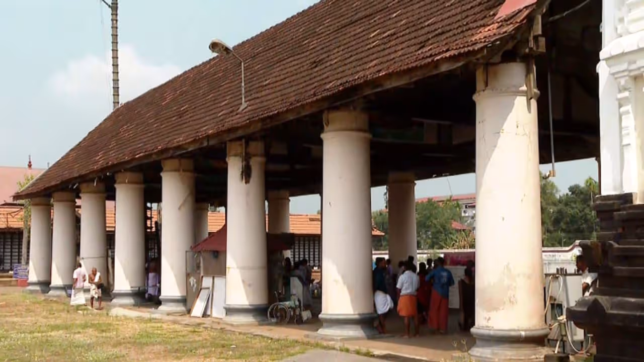 കൂടല്‍ മാണിക്യം ക്ഷേത്രം കഴകം നിയമനം