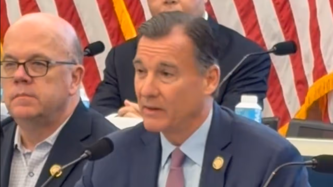 Tom Suozzi urges Hegseth to reconsider military beard policy for Sikh Americans Tom Suozzi urges Hegseth to reconsider military beard policy for Sikh Americans