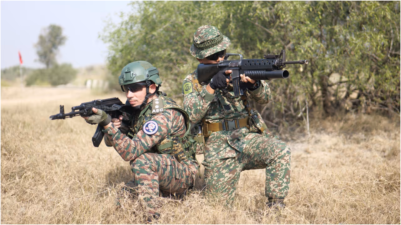 Indian and Malaysian armies conduct advanced drills in Harimau Shakti 2025 Indian and Malaysian armies conduct advanced drills in Harimau Shakti 2025