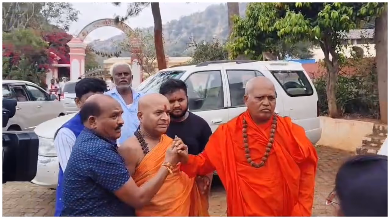 Omkara Jyothi Mutt Swamiji Omkara Jyothi Mutt Swamiji