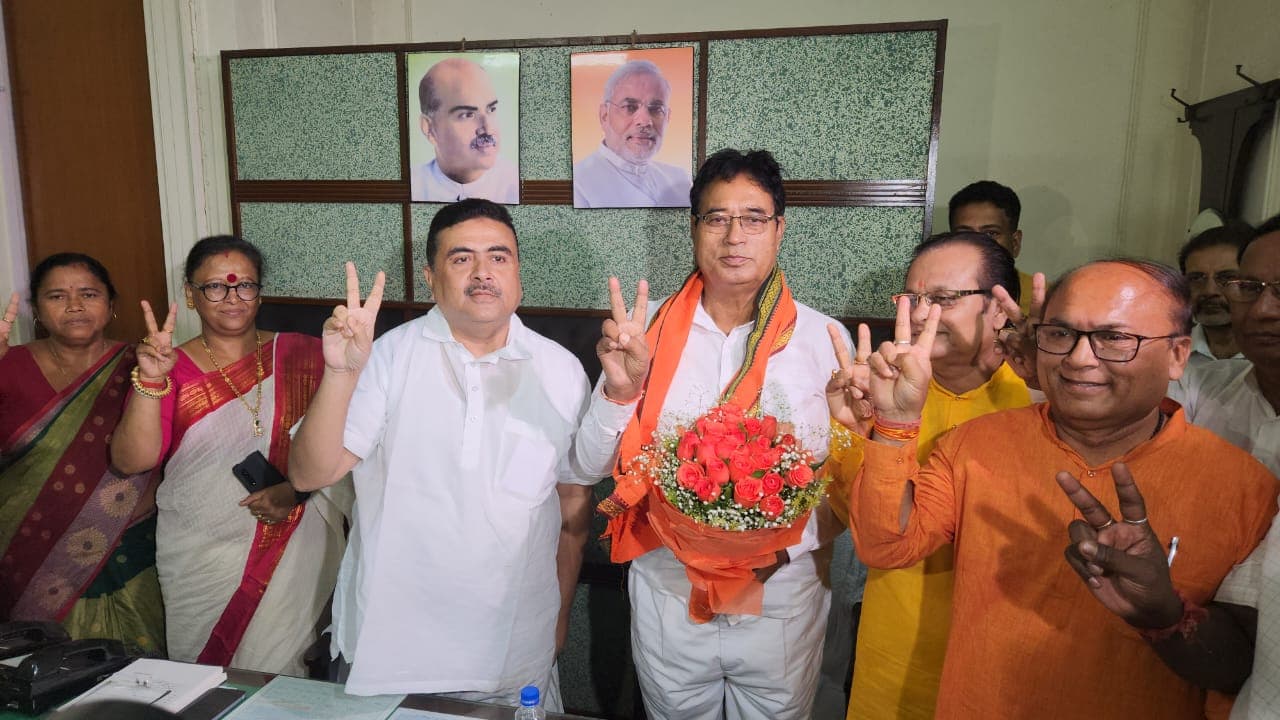 Anant Maharajs submitted nomination for Rajya Sabha as a bjp candidate Suvendu Adhikari said the day was historic bsm Anant Maharajs submitted nomination for Rajya Sabha as a bjp candidate Suvendu Adhikari said the day was historic bsm