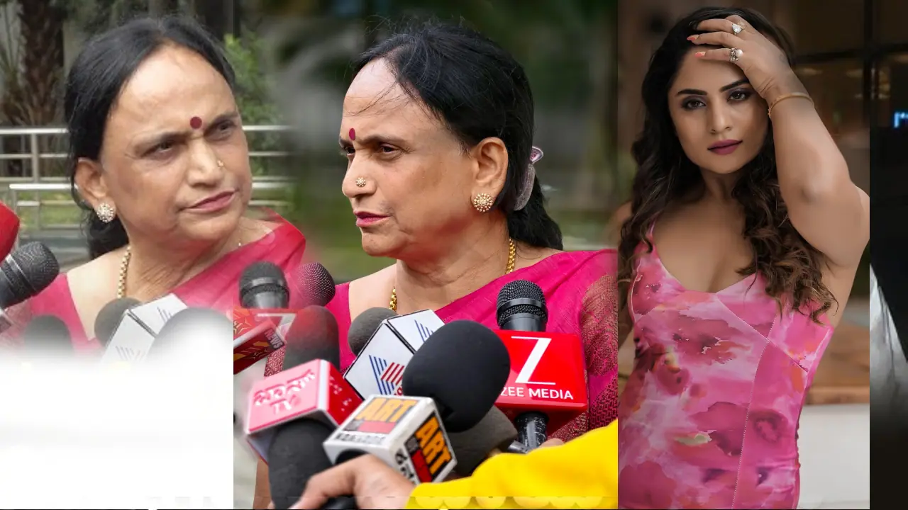 yash mother pushpa and deepika das 