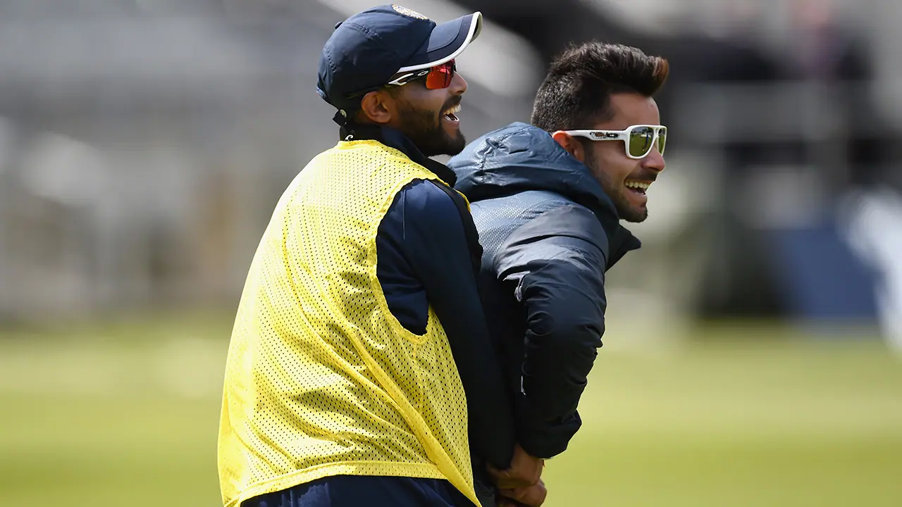 Virat Kohli Pants Fell During a Live Match Virat Kohli Pants Fell During a Live Match