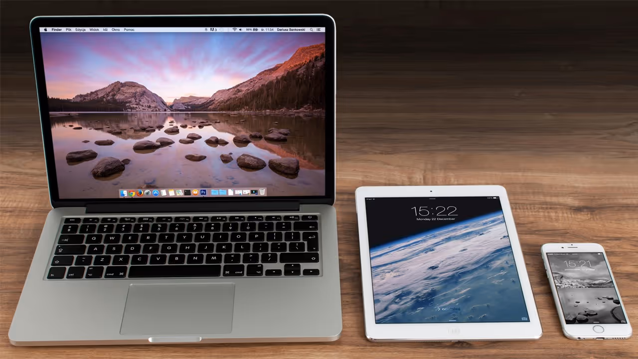 Apple logo