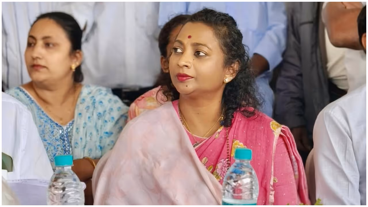 Nayana Motamma Nayana Motamma