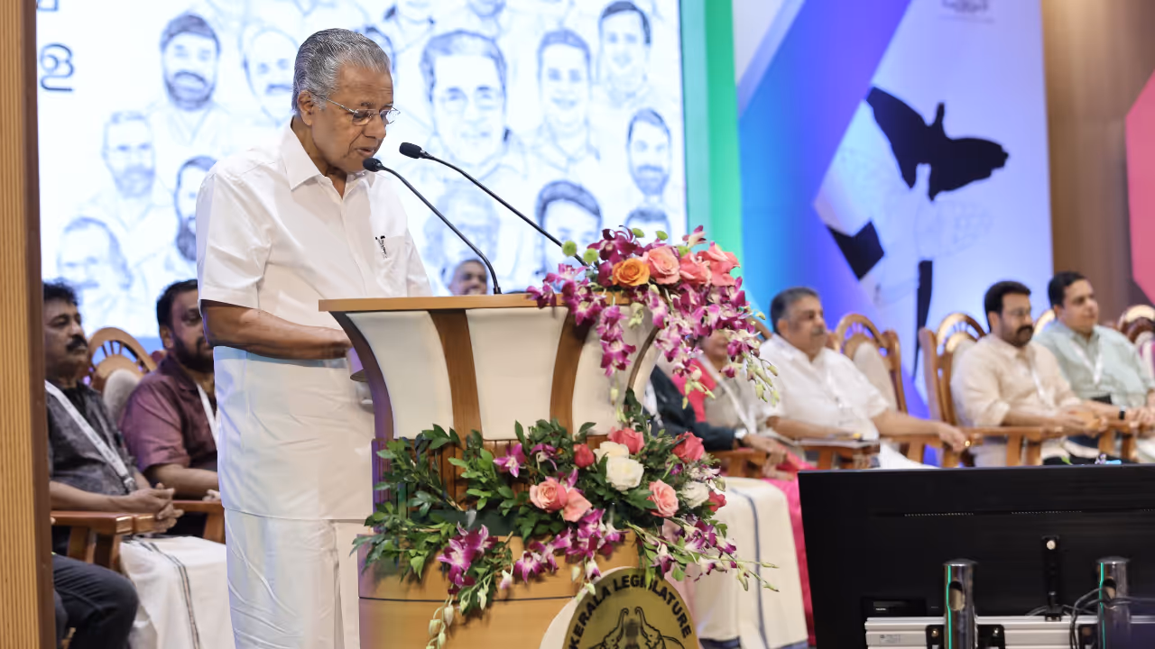 kerala chief minister criticises national awards at film conclave kerala chief minister criticises national awards at film conclave