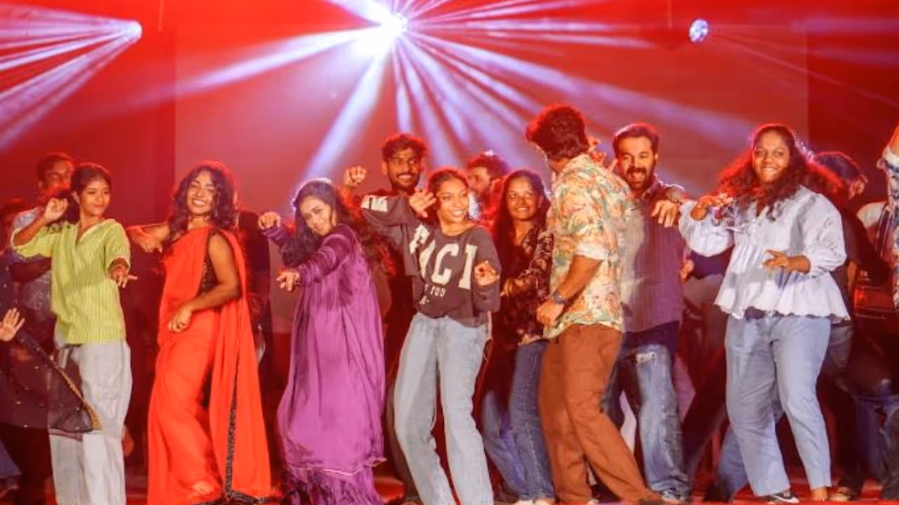 meesha movie success celebration at sree sankara college kalady meesha movie success celebration at sree sankara college kalady