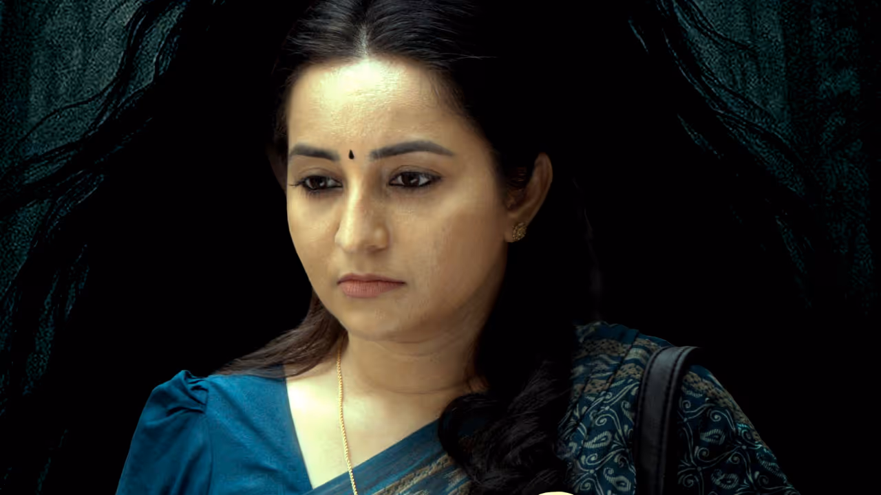 bhama after 8 years in malayalam film Sumathi Valavu bhama after 8 years in malayalam film Sumathi Valavu