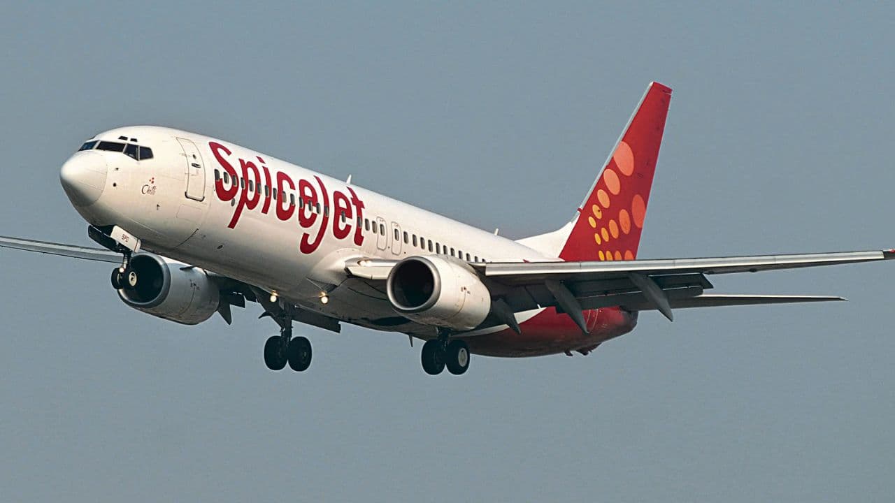 सीनियर आर्मी ऑफिसर को DGCA ने नो फ्लाई लिस्ट में डाला