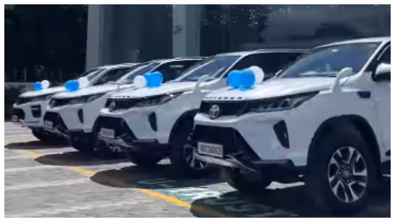 Four Friends Buying Four Fortuners