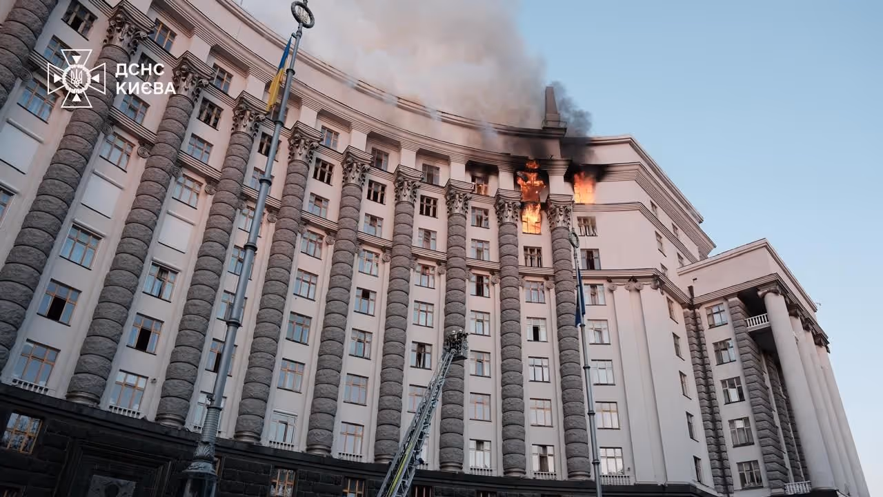 Russia Launches Largest Air Attack On Ukraine, Hits Government Seat In Kyiv Russia Launches Largest Air Attack On Ukraine, Hits Government Seat In Kyiv