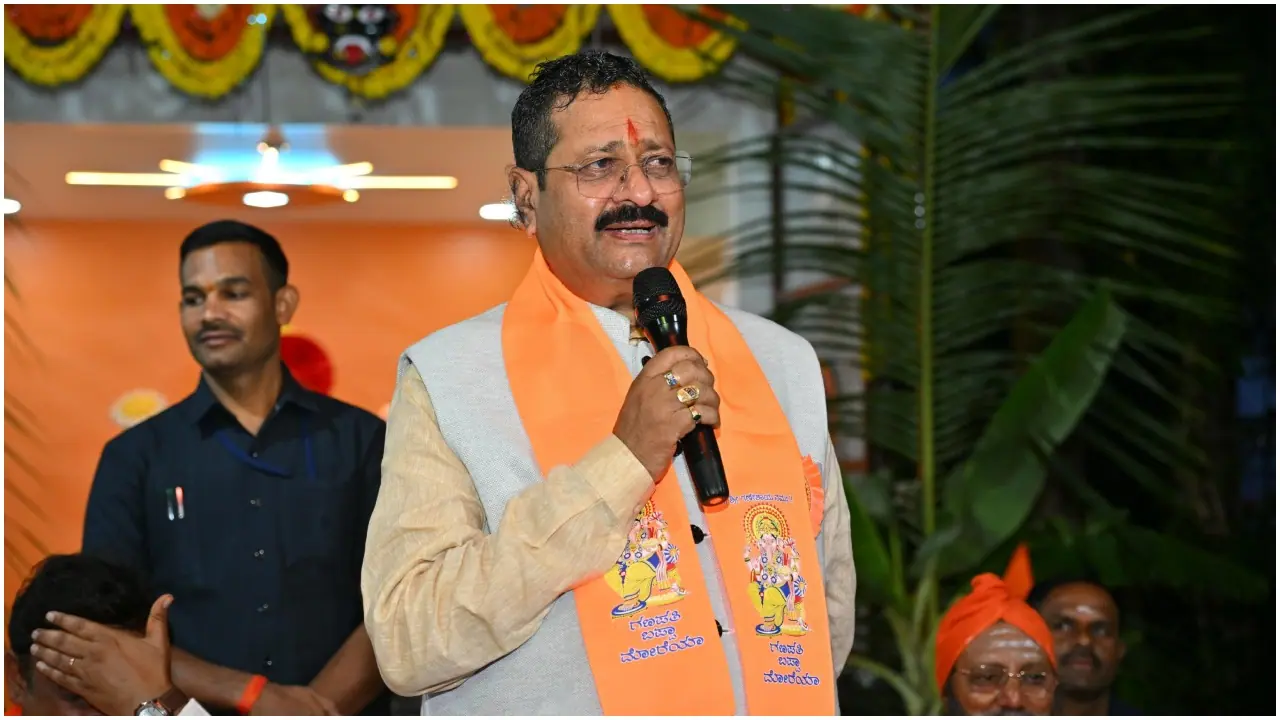  Basanagouda Patil Yatnal 